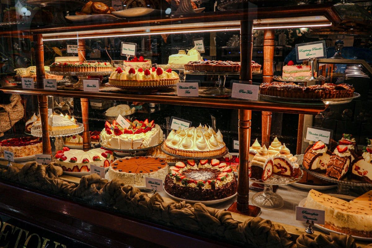Good OLd' Bakery Blok M